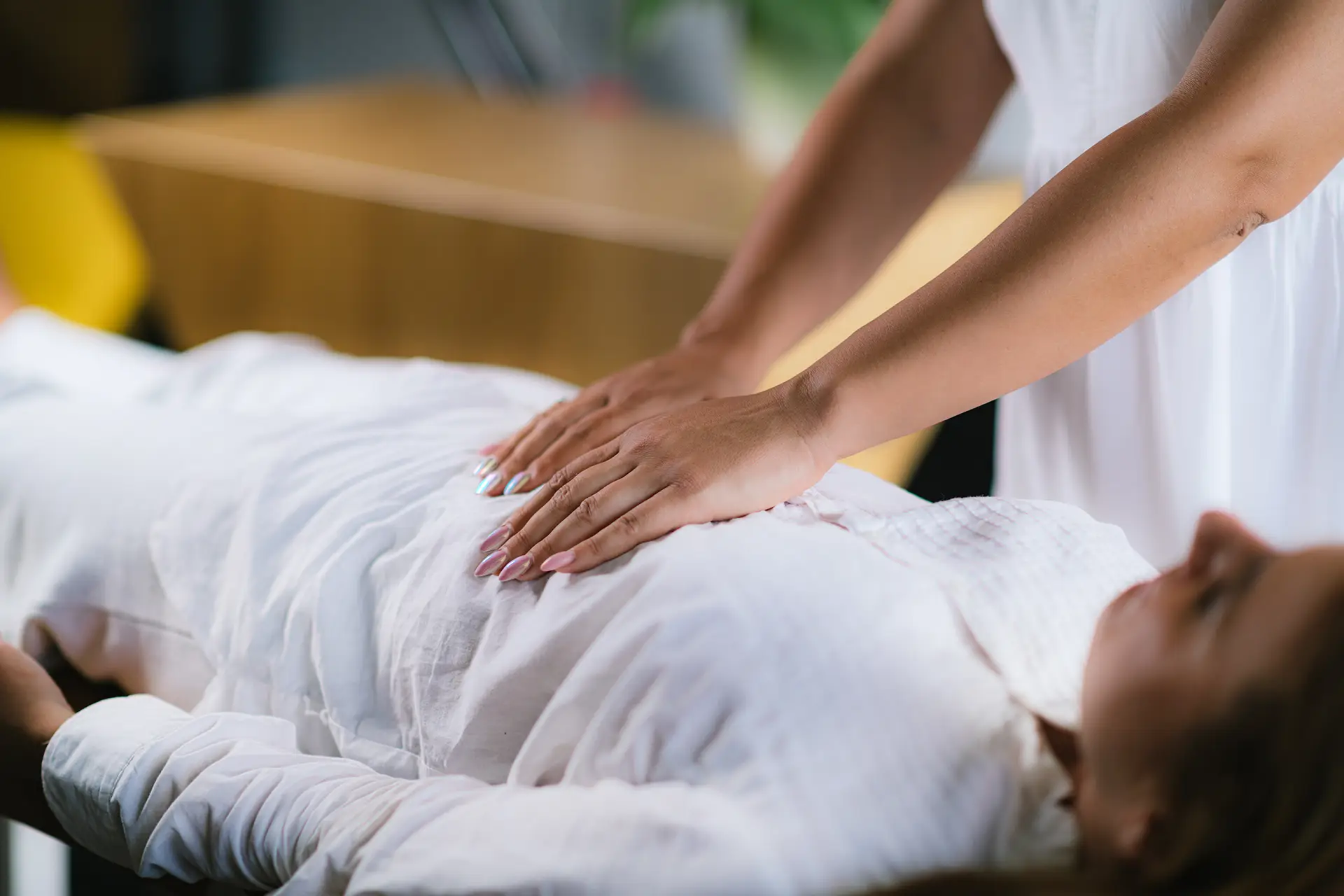 TCM massage goes beyond relaxation—by activating energy pathways and restoring internal balance, it supports deep healing from the inside out.